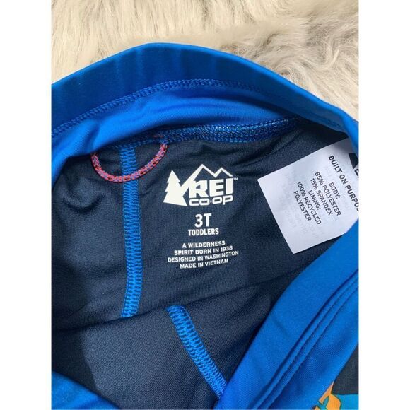 REI 3T Athletic Shorts - Picture 3 of 4